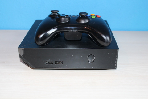 SSBs Alienware Alpha mit Xbox 360 Controller